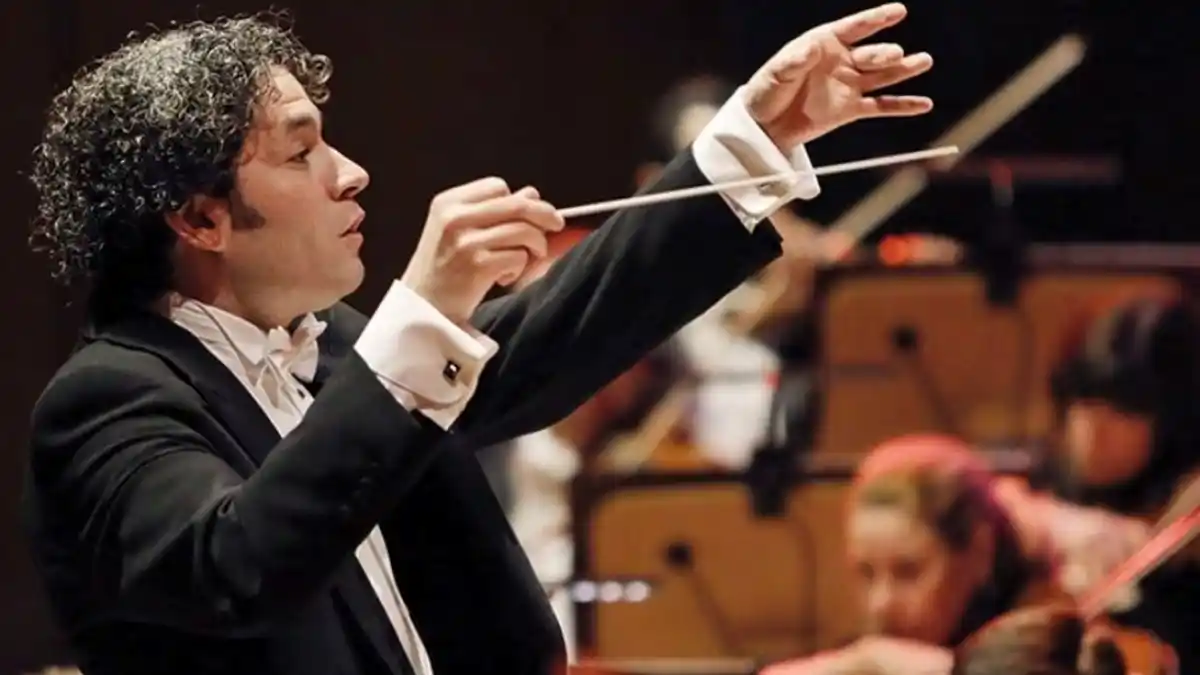 Dudamel dirigió la Filarmónica de Radio Francia en la reinauguración de la Catedral de Notre Dame (VIDEO)