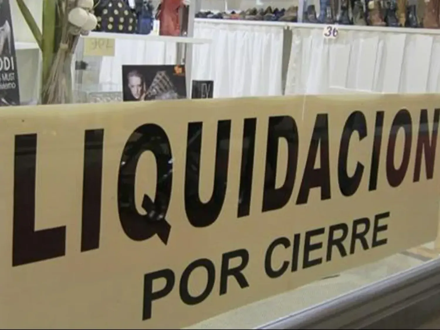 Más de 2.300 empresas cerraron y se perdieron más de 126.000 empleos en un año