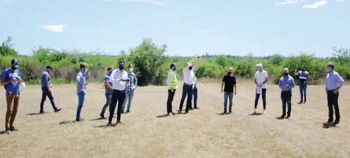Provincia y empresas interesadas en la licitación  visitaron el aeropuerto de Concordia