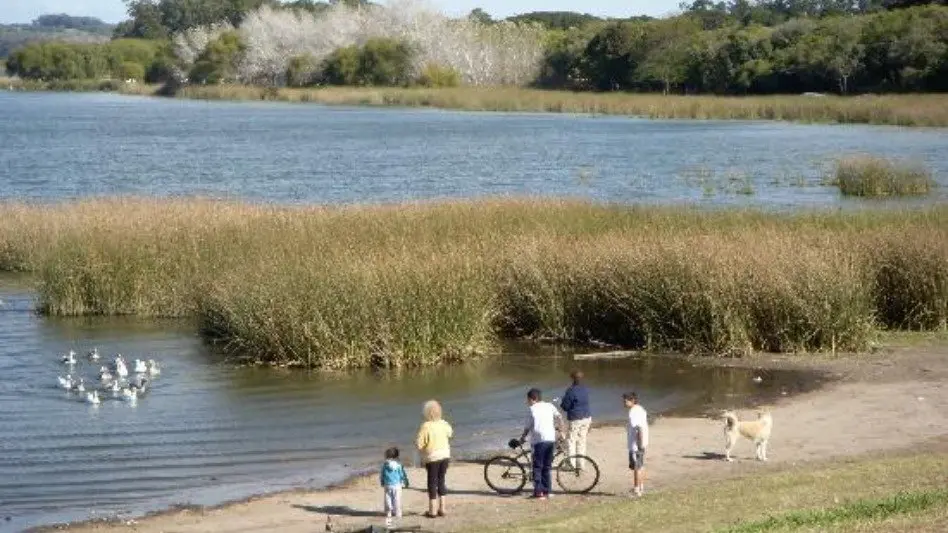 Defensa Civil evalúa acciones de seguridad para no cerrar la Laguna de los Padres