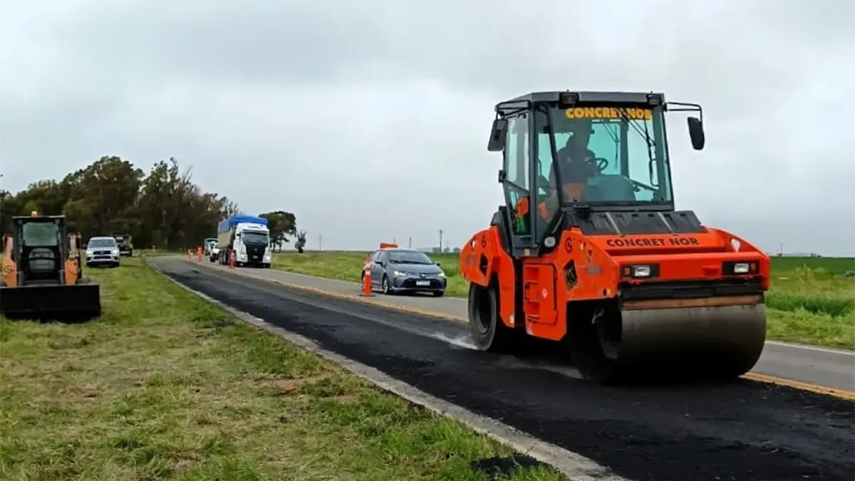 Realizan trabajos sobre la Ruta 3 en Dorrego y piden circular con precaución