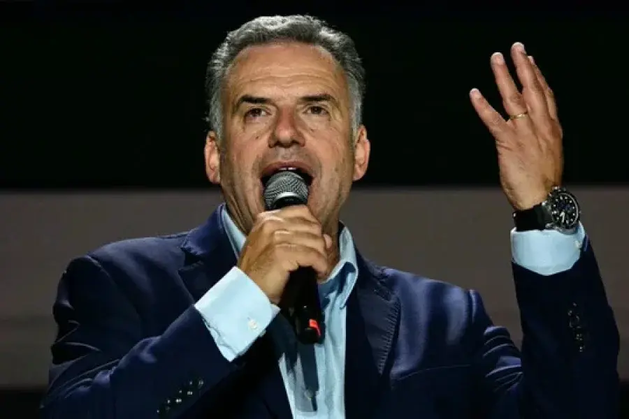 Ganó Yamandú Orsi pero irá a balotaje con Delgado