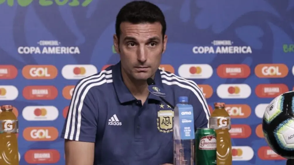 Scaloni piensa en cambiar medio equipo para enfrentar a Ecuador