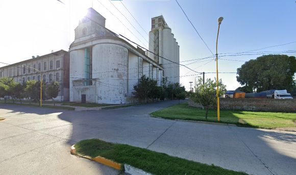 Corte de tránsito por trabajos en el tendido eléctrico en Av. del Trabajador y Pueyrredón