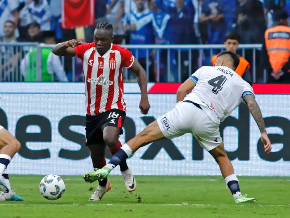 velez estudiantes