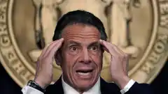 Renunció el gobernador de Nueva York, acusado de acoso sexual