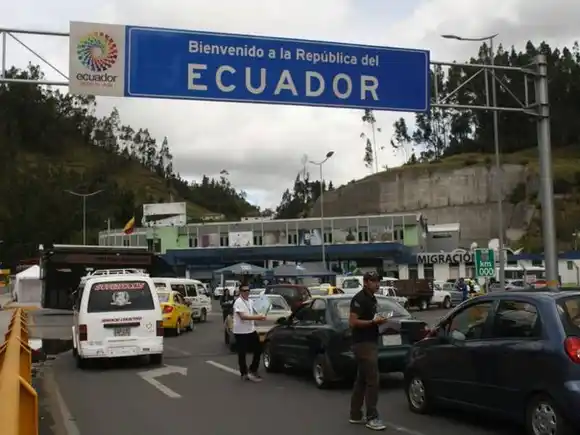 ATENTOS: ECUADOR exigirá VISAS a venezolanos y extranjeros de otros 39 países