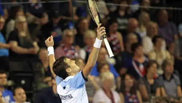 Argentina peló el corazón y se puso 2-0 ante Gran Bretaña