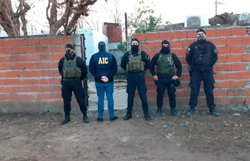 Un detenido en Rosario y otro en Fray Luis Beltrán por el asesinato de una mujer en Puerto General San Martín