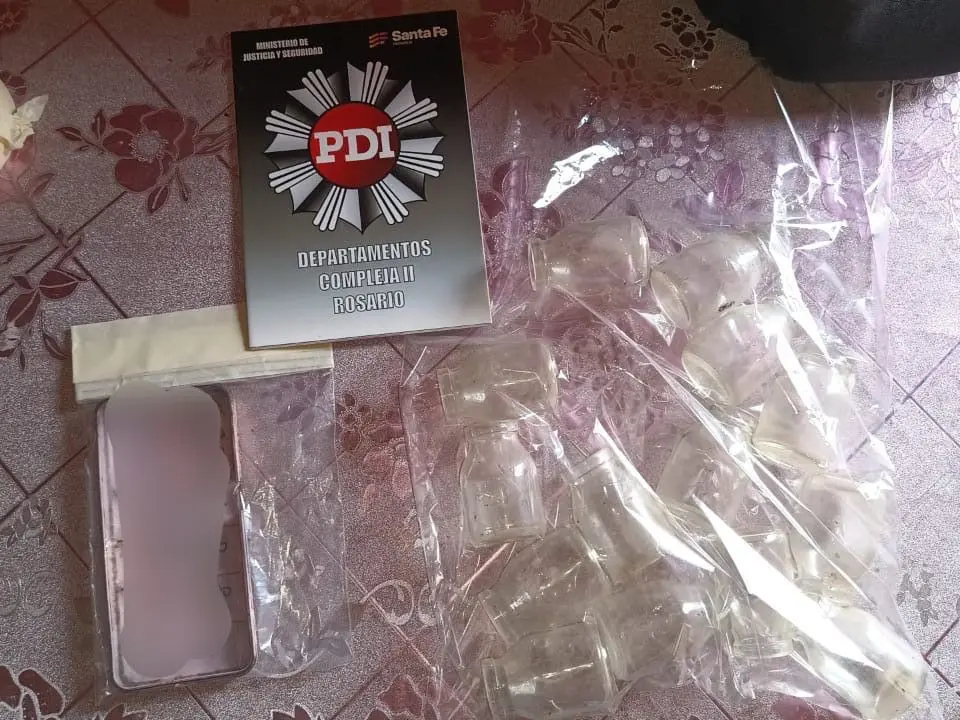 Detuvieron a dos sospechosos por venta de drogas en la zona oeste.