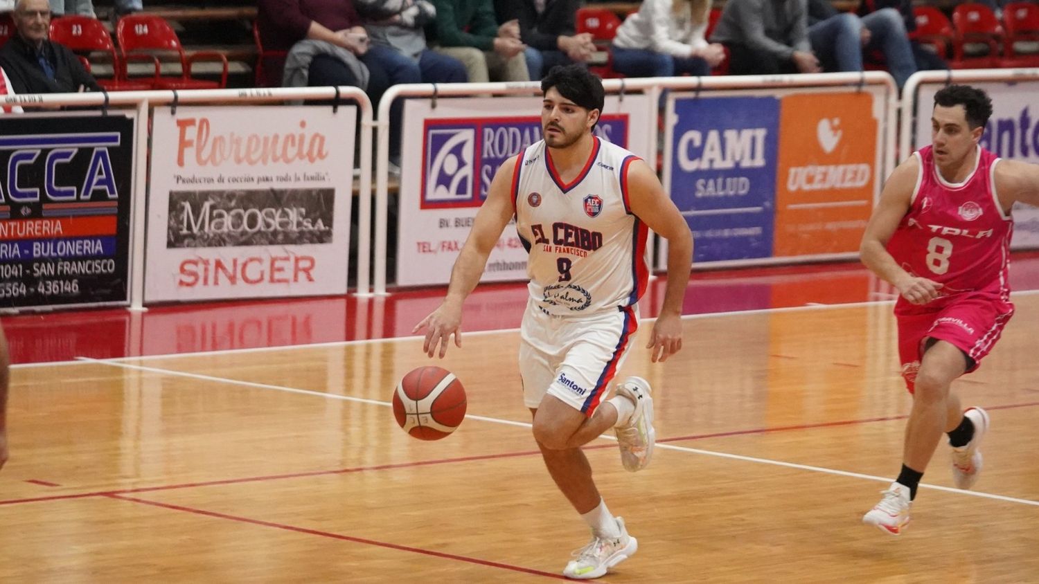 Rojas, figura de El Ceibo y el partido. (Foto: Manuel Ruiz / LA VOZ DE SAN JUSTO)