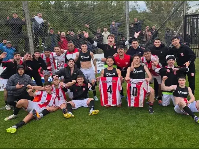Fútbol TRFA: Paraná se lo dio vuelta a Mitre y se quedó con el clásico