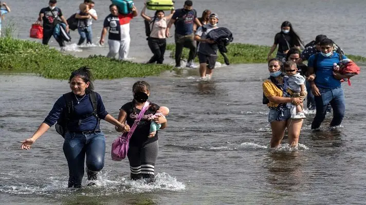 PESE A LOS PELIGROS: aumentan los migrantes venezolanos que cruzan de México a EE.UU.