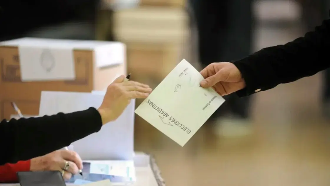 ¿Cuál es la multa que hay que pagar si no se vota en las elecciones de la provincia de Buenos Aires?