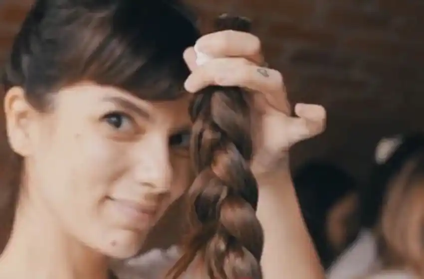 Gimena Accardi se vistió de peluquera y formó parte de «Tijeras Solidarias»