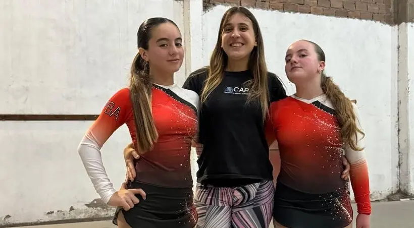 Patinadoras de Colegiales en la Copa Nacional González Molina