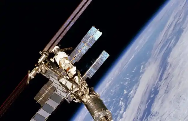 Un satélite ruso caerá sobre la tierra a fin de mes