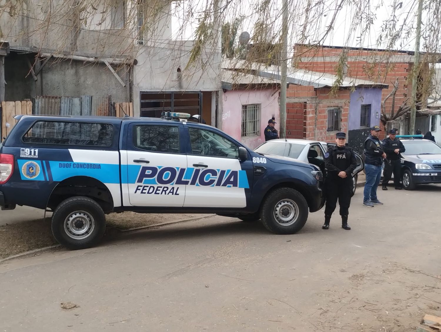 La Policía Federal Argentina realizó un allanamiento en el barrio Constitución