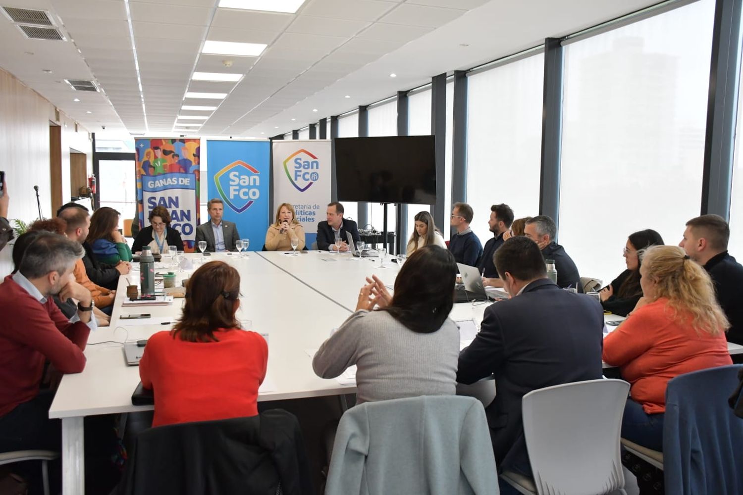 La Unidad Ejecutiva de Municipios Unidos por la Niñez y Adolescencia (Muna) se reunió en Tecnoteca.