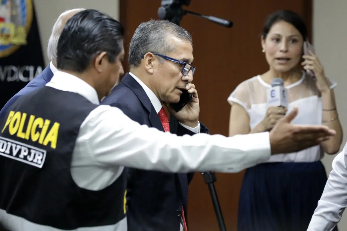 15 AÑOS DE PRISIÓN PARA EXPRESIDENTE peruano Ollanta Humala por CORRUPCIÓN