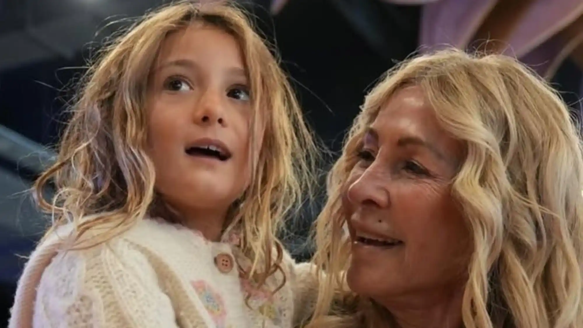 Mila tenía 7 años.