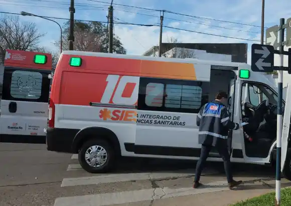 El “exhibicionista” siguió de paseo y les mostró sus partes íntimas a los agentes de la GUR