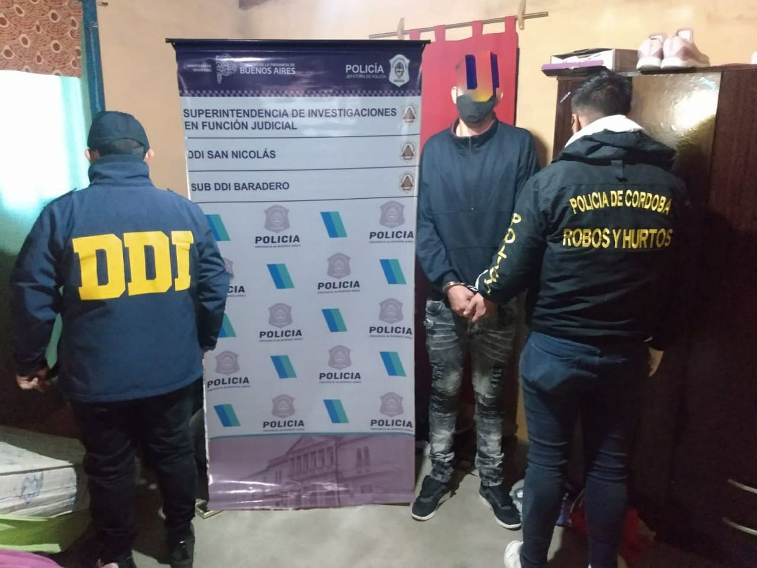 “El Rosarino” acusado de robar remises permanece detenido tras negarse a declarar