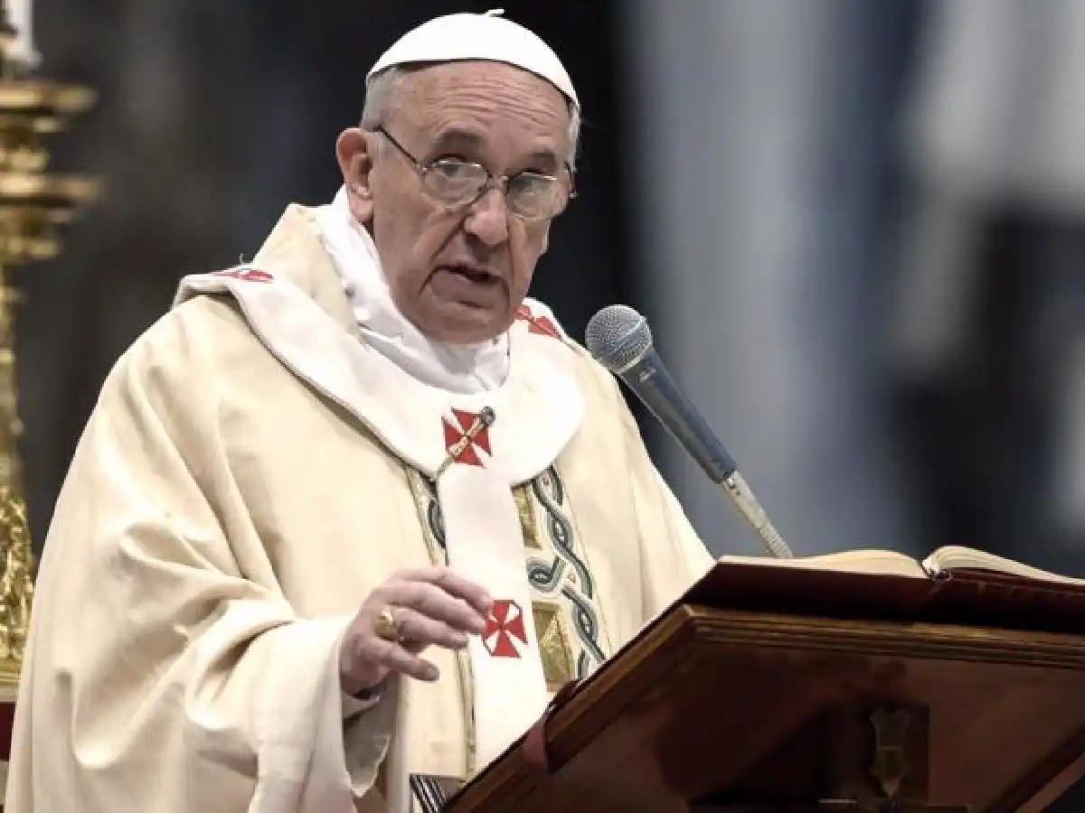 Francisco criticó a los cardenales que se resisten a la reforma de la Iglesia