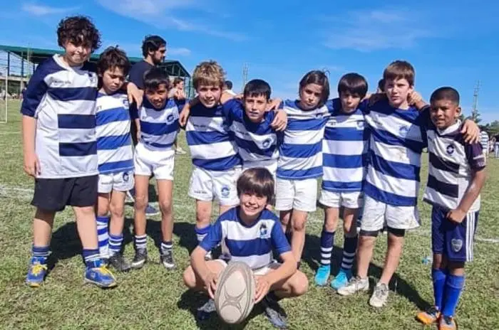 El Rugby de menores  de Salto Grande en un  encuentro en Corrientes