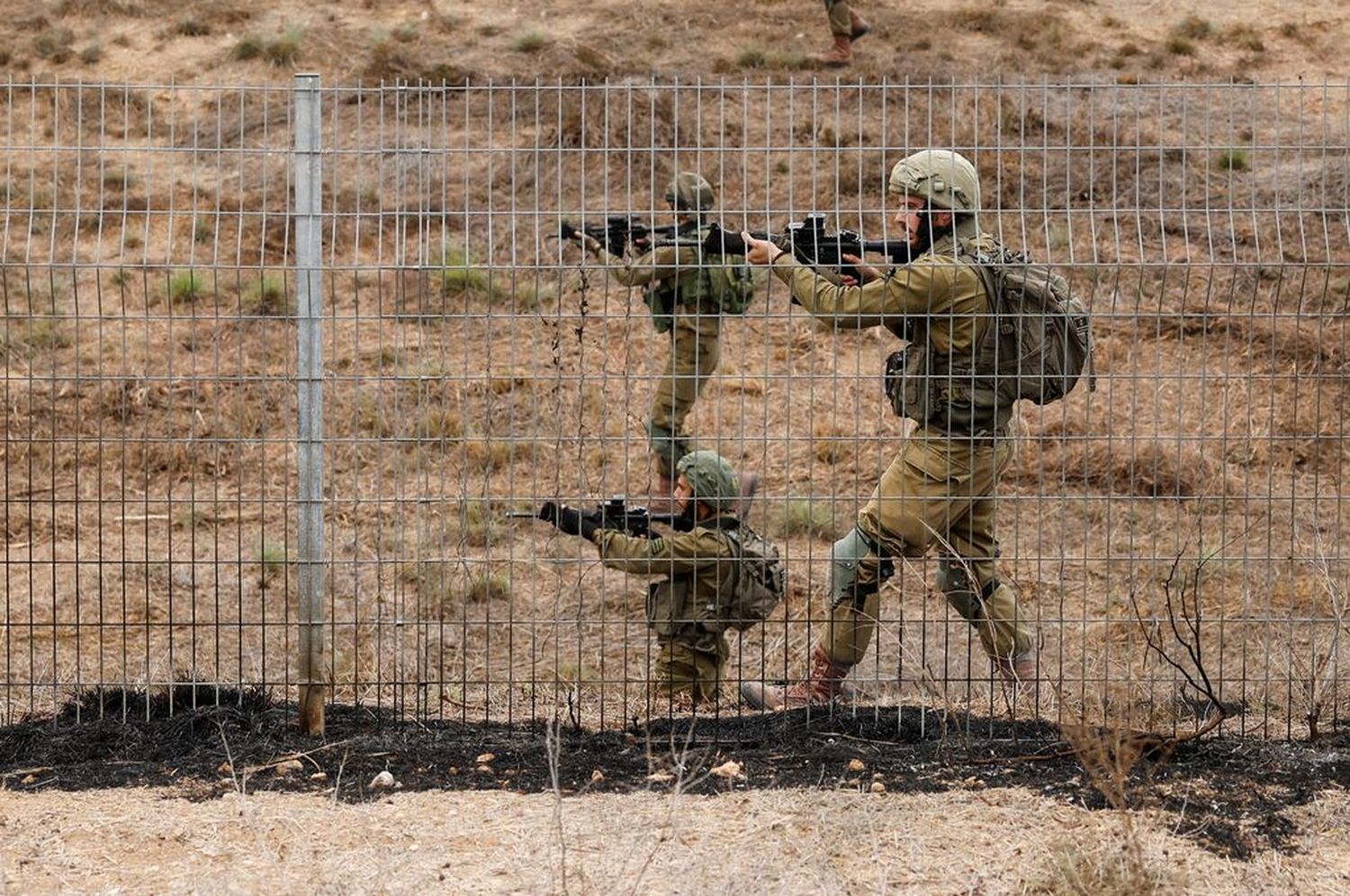 Israel mató a un comandante de campo de Hezbolá en Líbano y la ONU instó a detener los combates