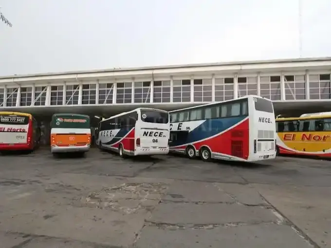 El boleto del colectivo interurbano aumentará un 30,57%