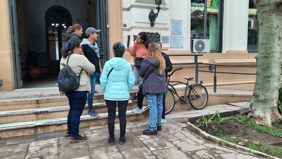 84 viviendas: preadjudicatarios fueron a la Municipalidad a exigir respuestas