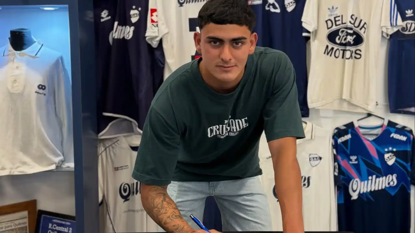 FOTO PRENSA DE QUILMES Paredes jugará para Quilmes en Primera Nacional.