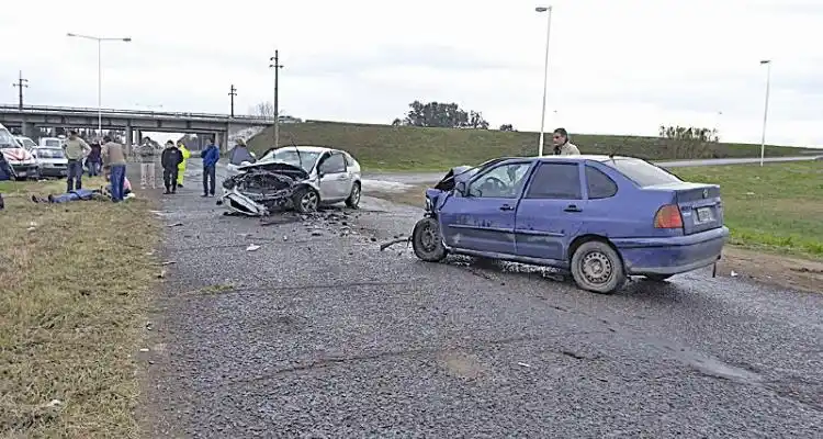 Continúan internados los accidentados del fin de semana
