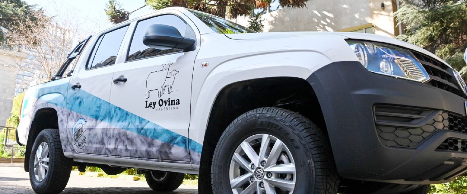 La provincia gestionó con Nación la adquisición de un vehículo destinado al fomento de la Ley Ovina