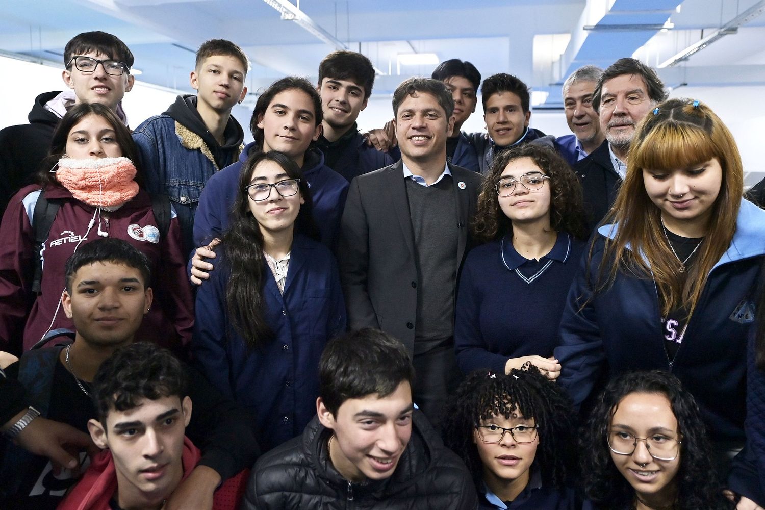 Kicillof puso en marcha el edificio de los talleres de la Escuela Técnica N°6 de Wilde