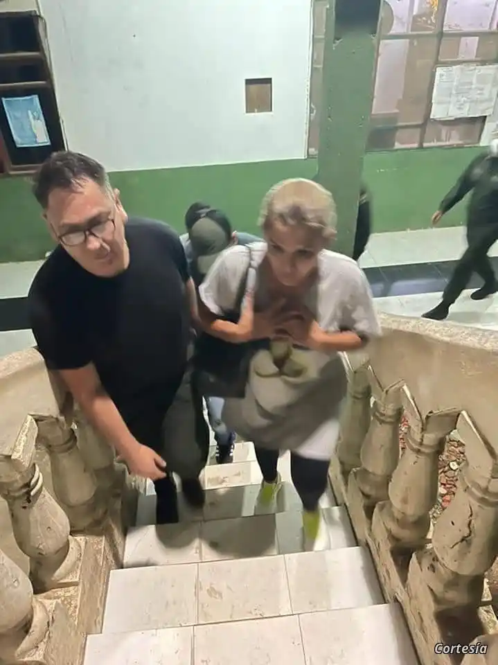 Bolivia: Arrestan a la expresidenta interina Jeanine Áñez