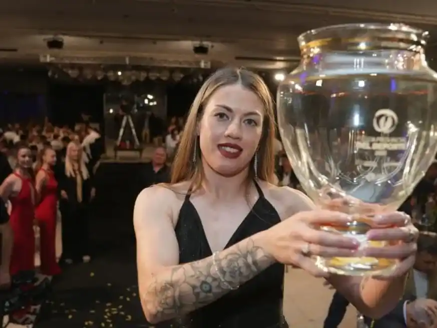 Evelyn Bermúdez recibio el premio a la Mejor Deportista Santafesina 2025.  Foto:El Litoral