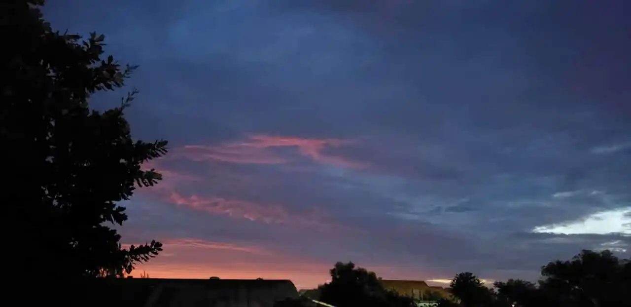 El Servicio Meteorológico Nacional alerta sobre tormentas severas en la madrugada de lunes