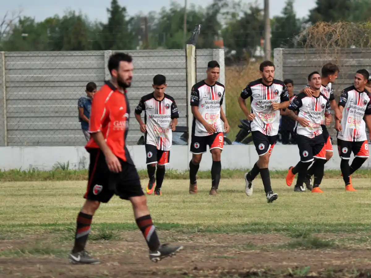 Con la obligación de ganar  