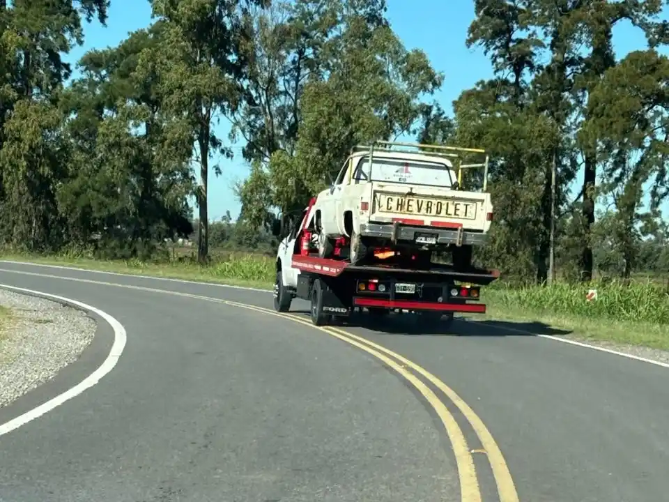 camioneta franco esteban traslado