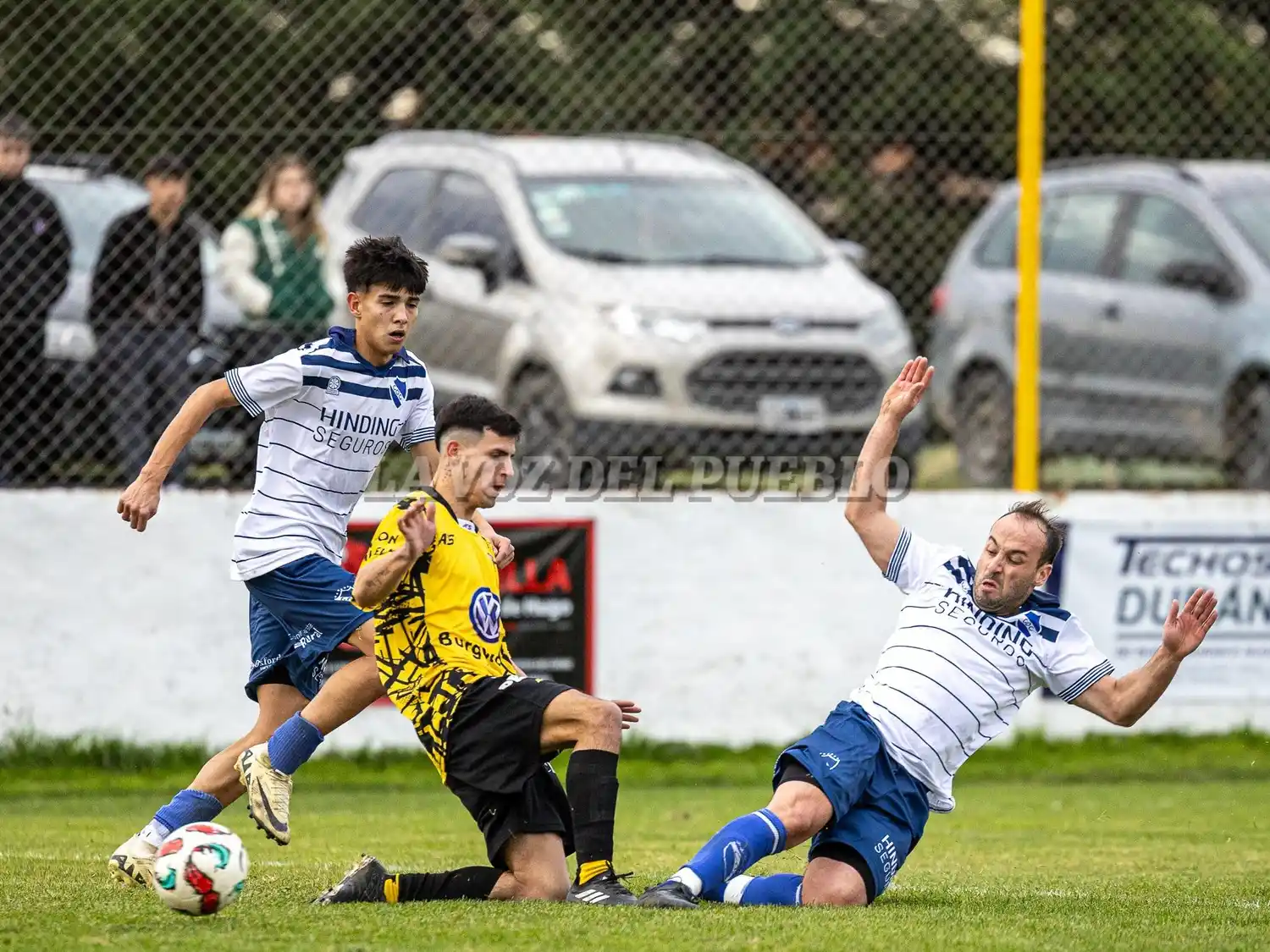 Olimpo y Once Corazones abren la jornada en el Bottino