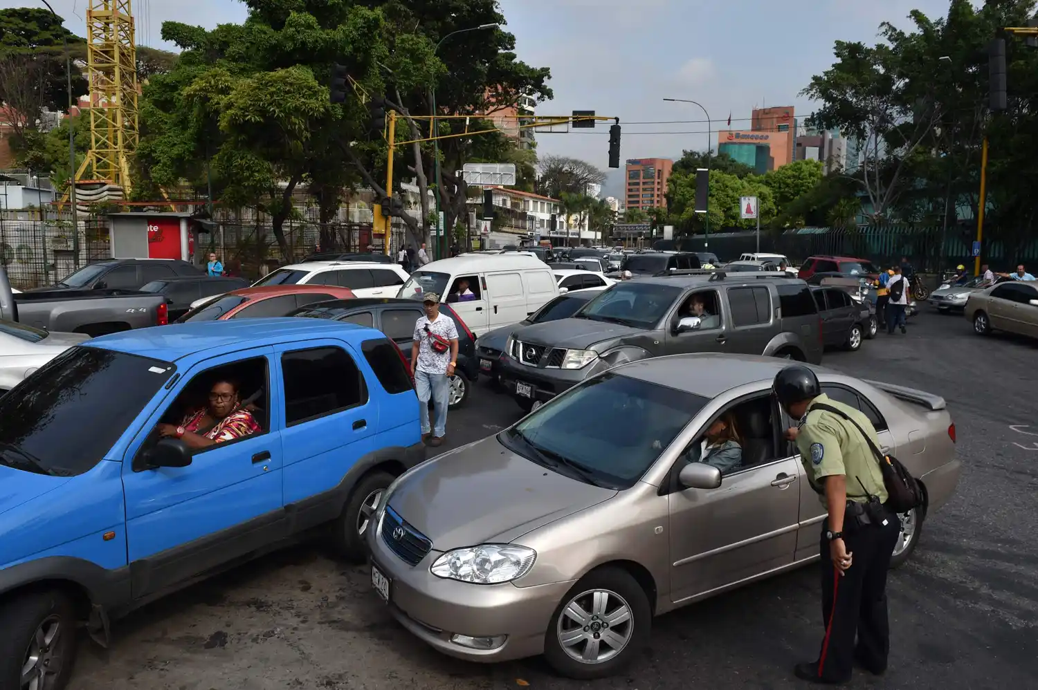 Un apagón afecta a Venezuela y el gobierno denunció sabotaje