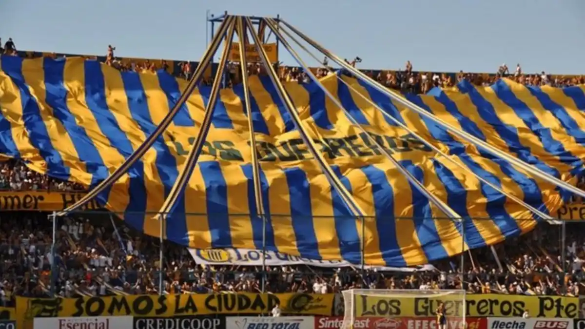 La barra de Rosario Central, conocida como "Los Guerreros".