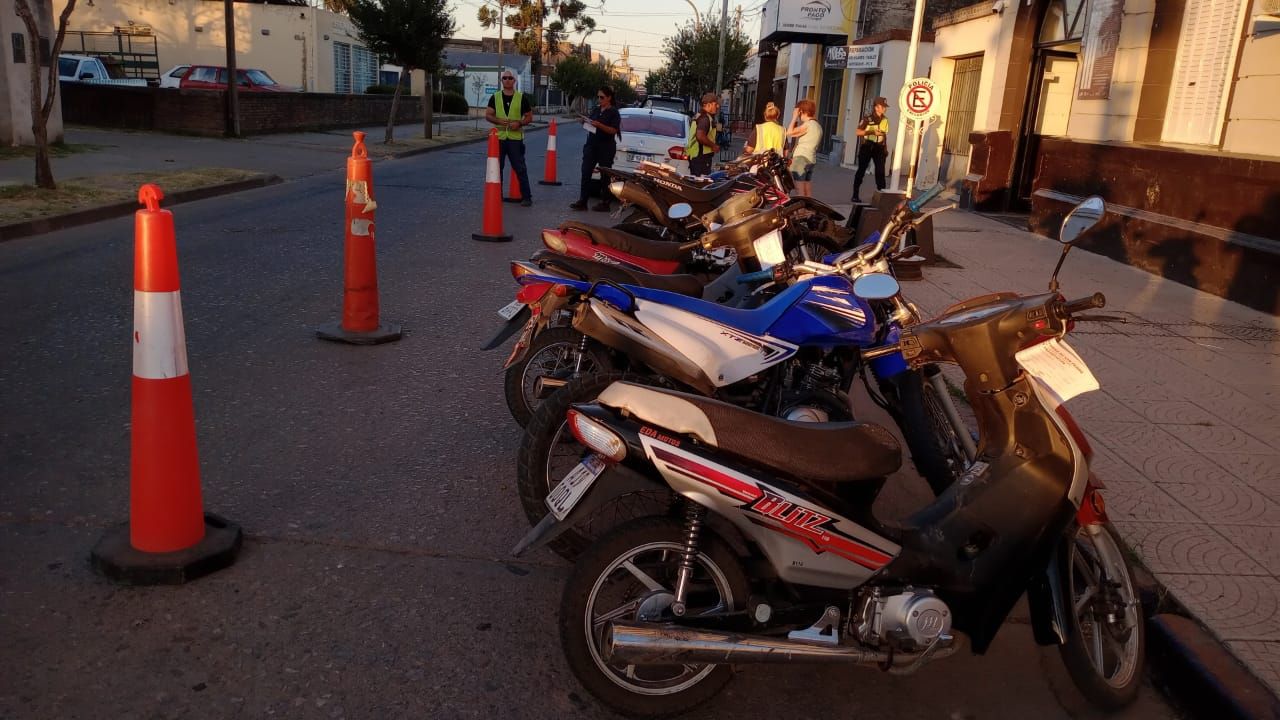 El operativo tuvo lugar en calle Mitre, frente a la Comisaría.