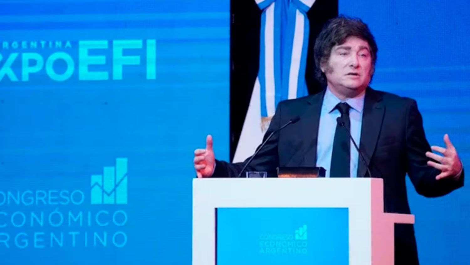 Javier Milei durante su presentación en ExpoEFI