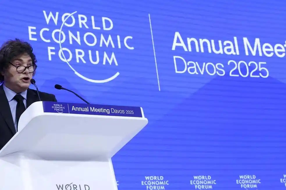 En el Foro Económico de Davos (Suiza), el presidente Javier Milei cargó duramente contra la agenda de género. Foto: Reuters