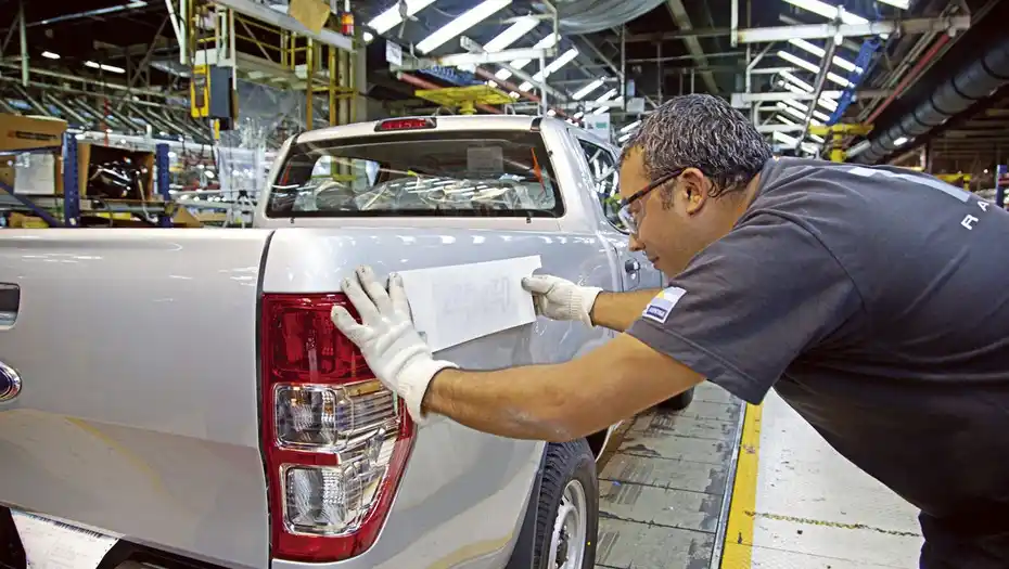 El Gobierno se prepara para firmar el acuerdo automotor