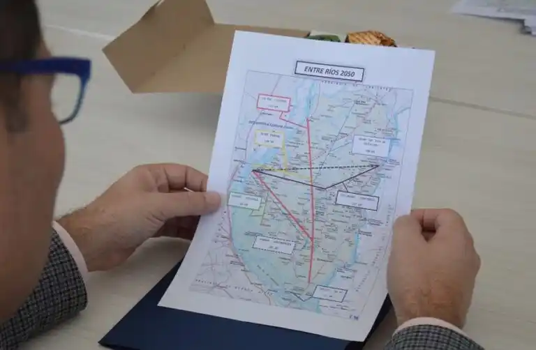 El sector privado y universitario impulsan un diseño estratégico de la estructura vial en Entre Ríos