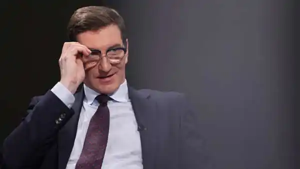 Suspenden a presentador ruso por pedir que ahoguen y quemen a niños ucranianos